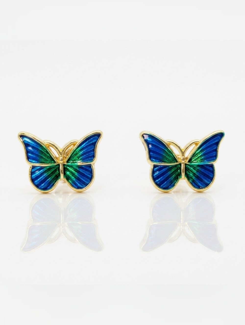 New Elegant Oil Painted Green Butterfly Animal Jewelry Earrings Stud for Women - Picture 2 of 3